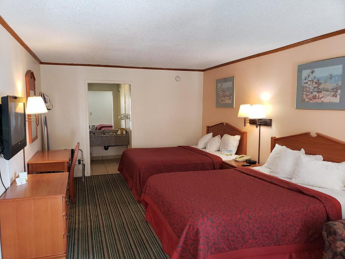 Economy Hotel Wichita- Florence St المظهر الخارجي الصورة